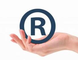 普通生粉“摇身一变”进口奶粉 价格竟翻好几倍